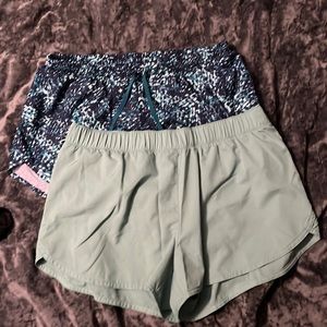 2 pair of Old Navy Women’s activewear shorts